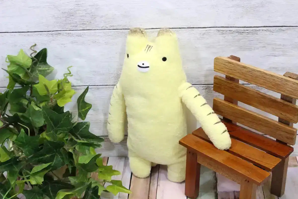 SHINADA Fumo Fumo-San Plush Doll Torara M 088303- Japan Figure Store - #1 Bring To You The Best Japanese Goods