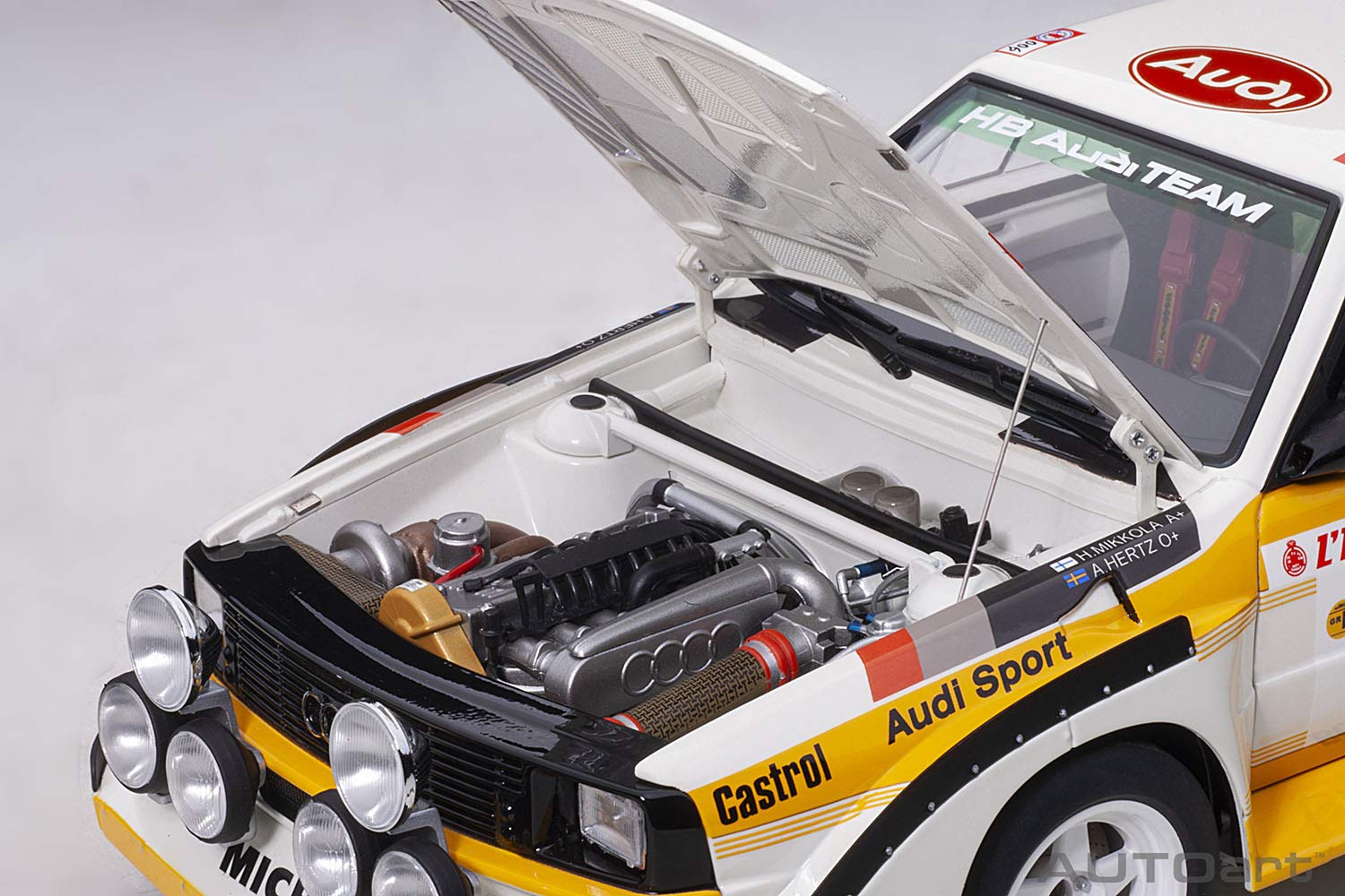 Autoart 1/18 Audi Sport Quattro S1 WRC 1986 Mikkola Hertz Monte Carlo Rally Model- Japan Figure Store - #1 Bring To You The Best Japanese Goods