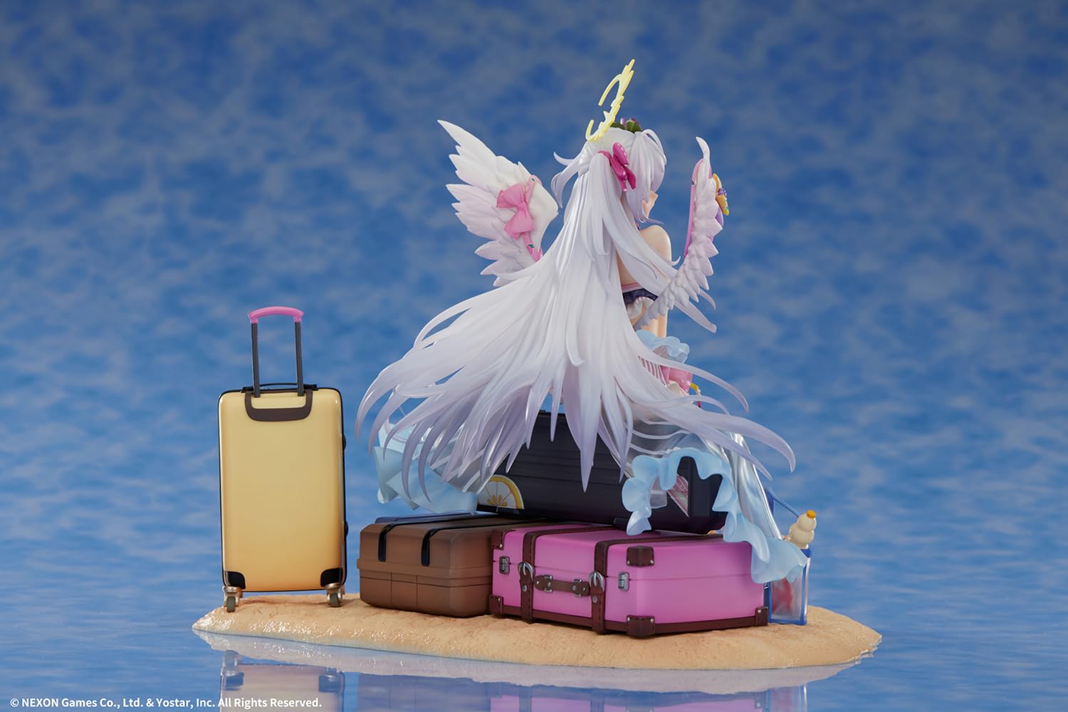 Apex Innovation Elegant Blue Archive Shirasu Azusa 1/7 Swimsuit Figure- Japan Figure Store - #1 Bring To You The Best Japanese Goods