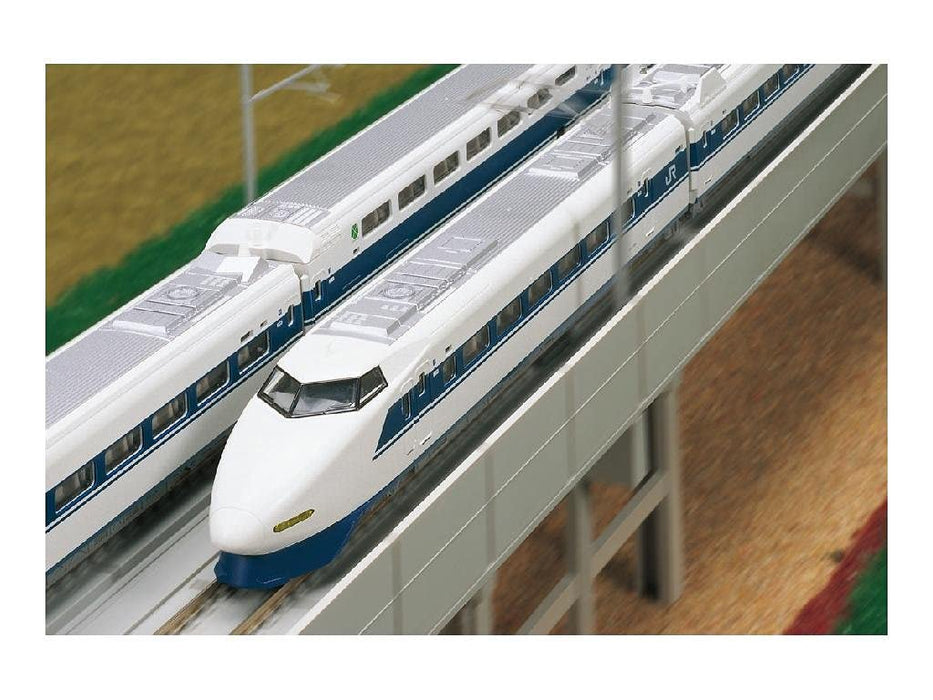 Kato N Gauge Shinkansen 100 Series Grand Hikari 6-Car Set Model Train