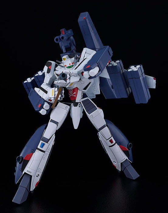 Max Factory Plamax VF-1S Strike Battroid Valkyrie 1/72 Scale Model Kit
