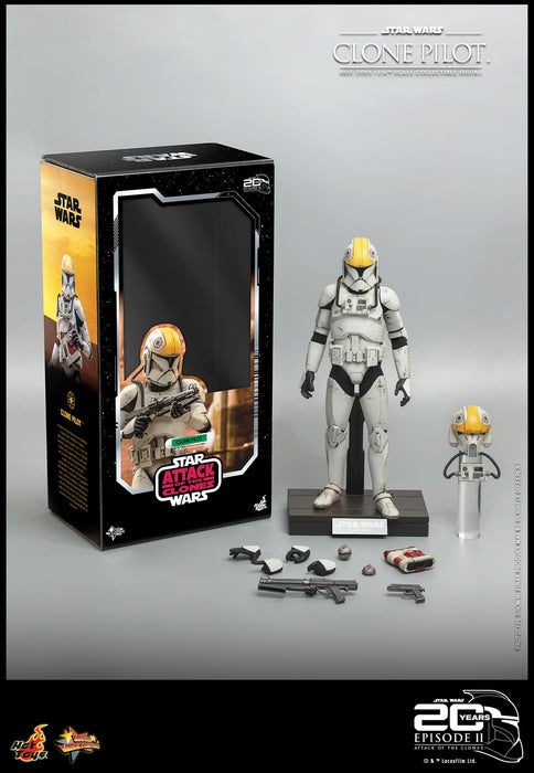 Hot Toys Star Wars Attack of the Clones Clone Pilot 1/6 Scale Figure 30cm