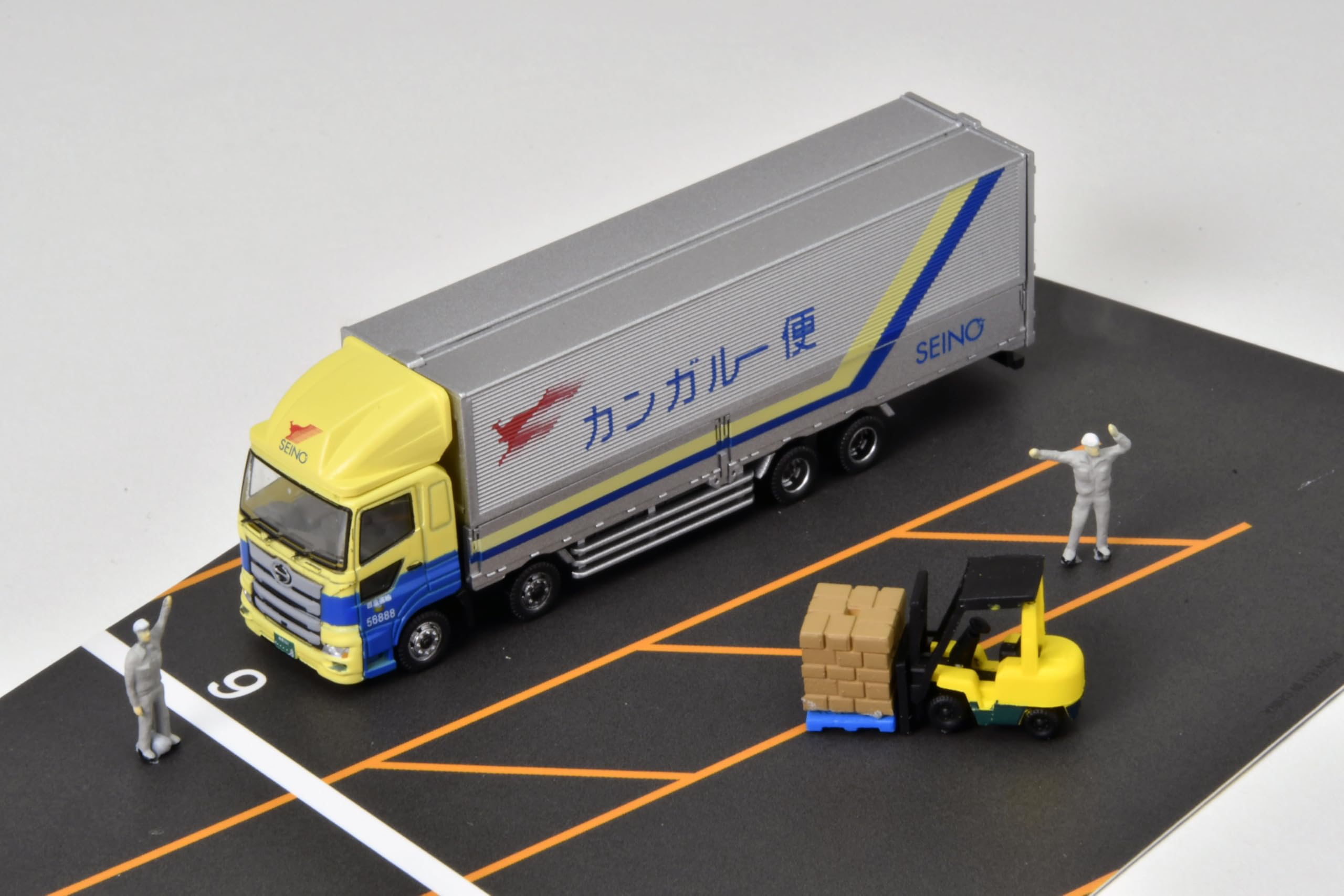 Tomytec Truck Collection Wing Van Set H Seino Diorama Supplies 333777- Japan Figure Store - #1 Bring To You The Best Japanese Goods