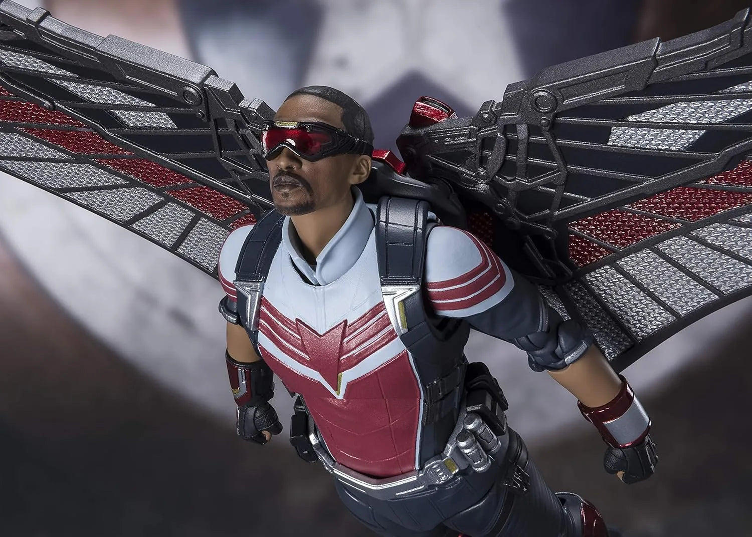 Tamashii Nations Falcon Winter Soldier S.H.Figuarts Action Figure