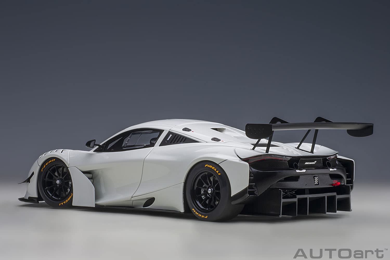 Autoart 1/18 McLaren 720S GT3 81940 White- Japan Figure Store - #1 Bring To You The Best Japanese Goods