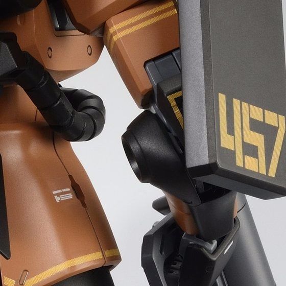 Bandai Mg 1/100 Ms-06r-2 Zaku Ii Gabby Hazard's Custom Plastic Model Kit- Japan Figure Store - #1 Bring To You The Best Japanese Goods