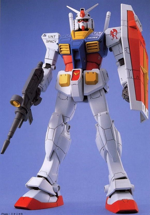 Bandai Mg 1/100 Rx-78-2 Gundam Plastic Model Kit Mobile Suit Gundam- Japan Figure Store - #1 Bring To You The Best Japanese Goods