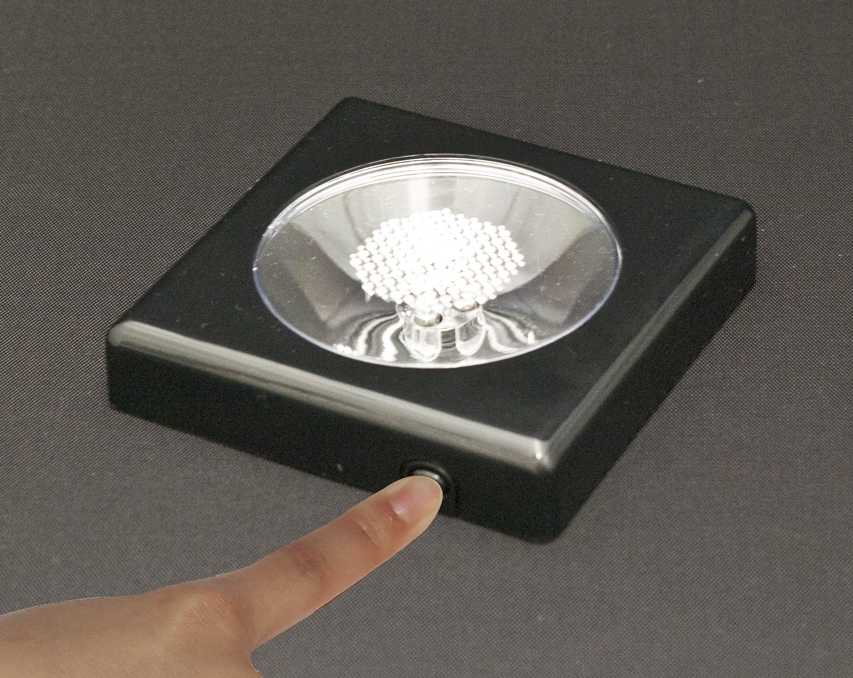 Beverly Crystal 3D Puzzle Led-002 Display Light Black Japanese 3D Puzzle Toy- Japan Figure Store - #1 Bring To You The Best Japanese Goods