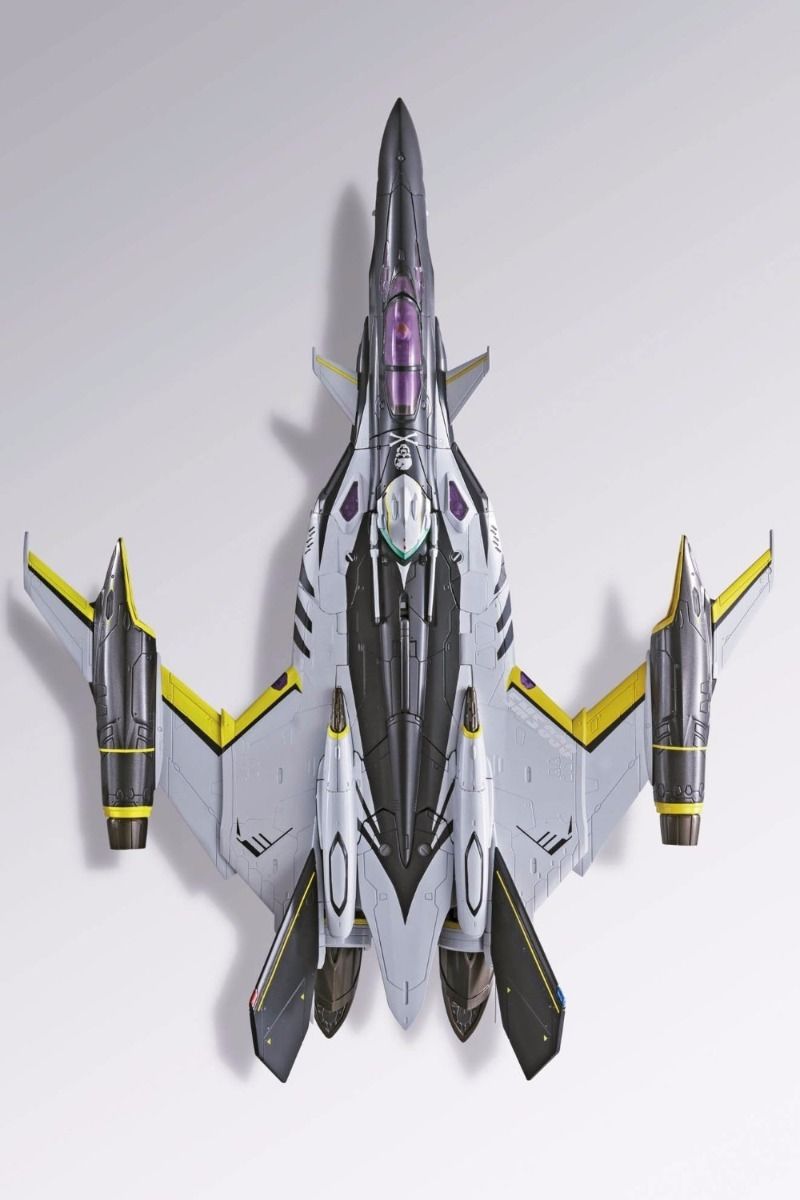 Dx Chogokin Macross F Yf-29 Durandal Valkyrie 30th Anniversary Color Ver Bandai- Japan Figure Store - #1 Bring To You The Best Japanese Goods