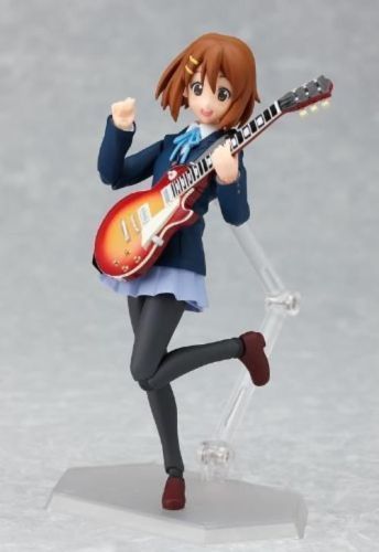Figma 057 K-on Yui Hirasawa School Uniform Ver. Figure- Japan Figure Store - #1 Bring To You The Best Japanese Goods