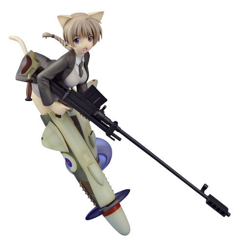 Kotobukiya 1/8 Scale Strike Witches Lynette Bishop PVC Painted Finished Figure- Japan Figure Store - #1 Bring To You The Best Japanese Goods