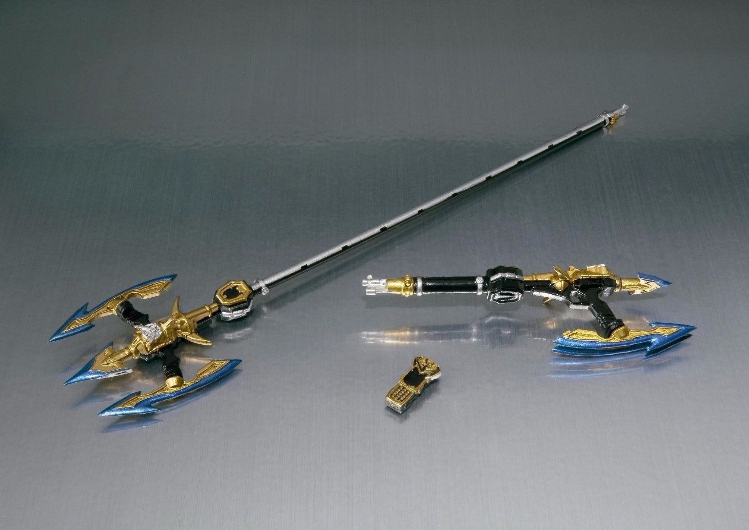 S.h.figuarts Kaizoku Sentai Gokaiger Gokai Silver Action Figure Bandai Japan- Japan Figure Store - #1 Bring To You The Best Japanese Goods