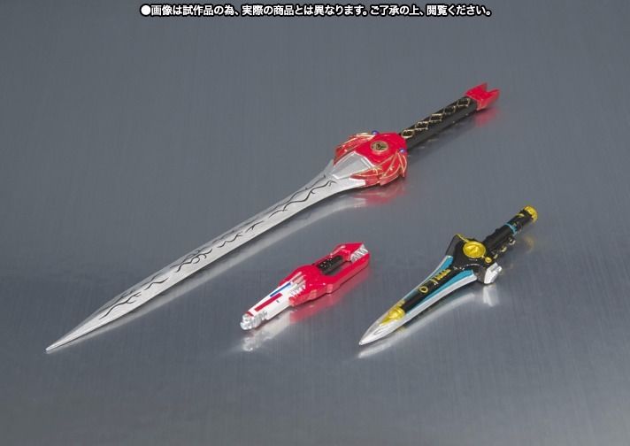 S.h.figuarts Kyoryu Sentai Zyuranger Armed Tyranno Ranger Action Figure Bandai- Japan Figure Store - #1 Bring To You The Best Japanese Goods