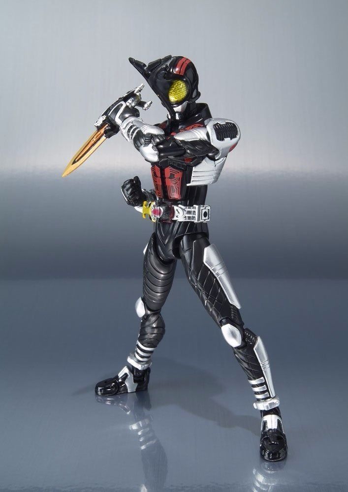 S.h.figuarts Masked Kamen Rider Dark Kabuto Action Figure Bandai- Japan Figure Store - #1 Bring To You The Best Japanese Goods