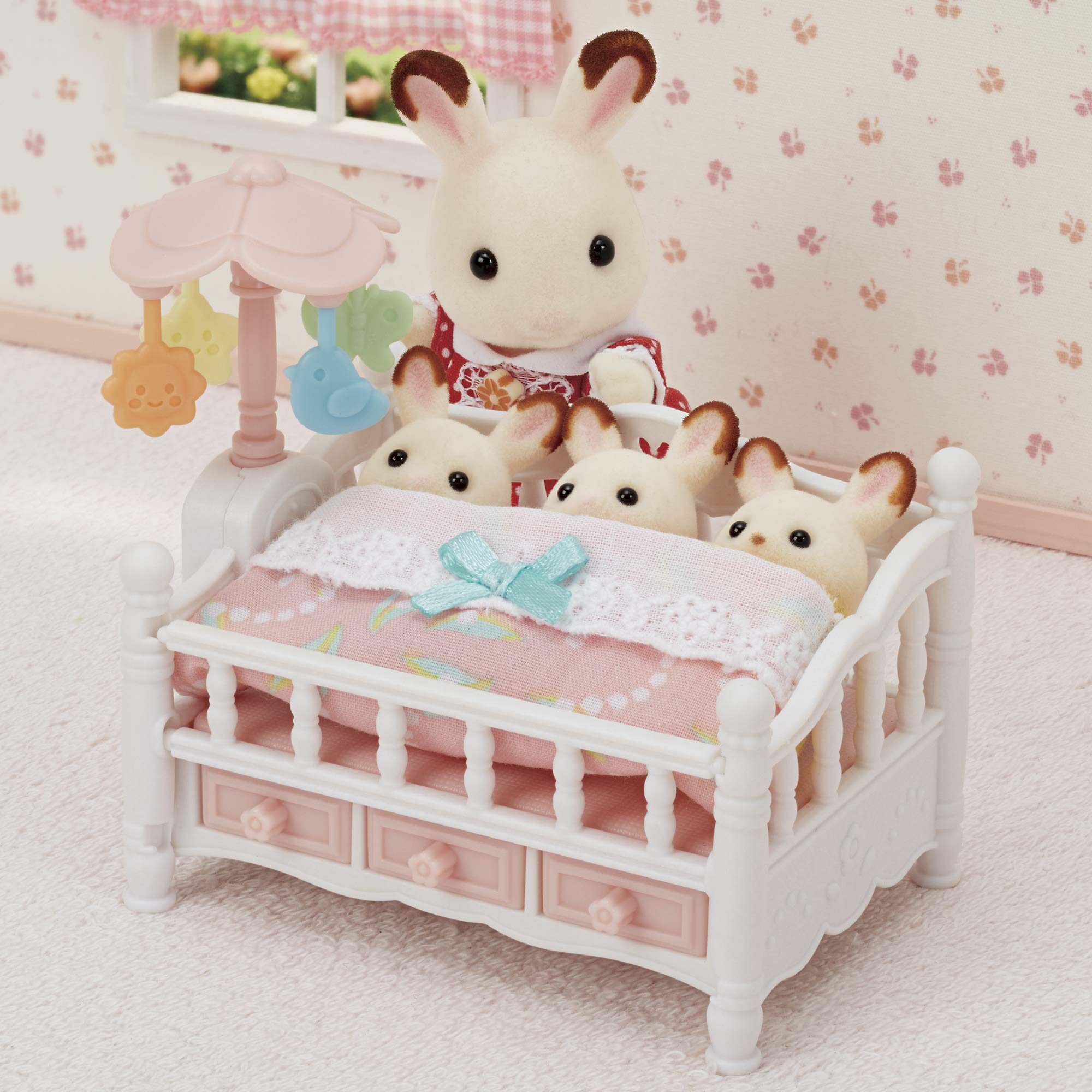 Epoch Sylvanian Families Dollhouse Toy Car-218 St Mark Certified for Ages 3+ Kurukuru Mary's Crib Furniture- Japan Figure Store - #1 Bring To You The Best Japanese Goods