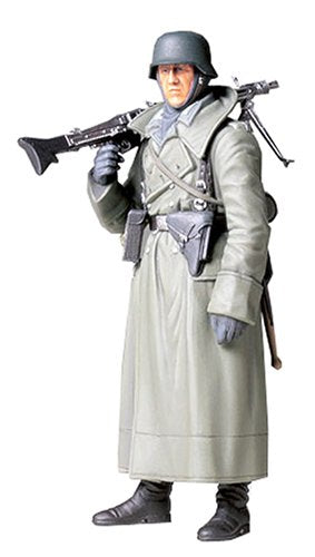 Tamiya 1/16 Ww Ii German Machine Gunner Greatcoat Model Kit- Japan Figure Store - #1 Bring To You The Best Japanese Goods