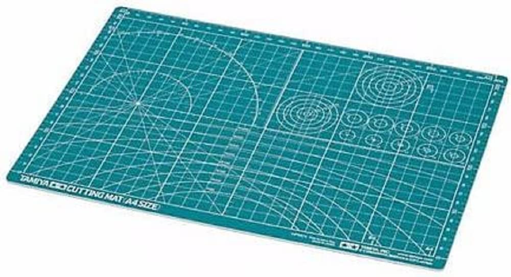 Tamiya Craft Tool Series No.118 Cutting Mat (A4 Size/Green) 74118- Japan Figure Store - #1 Bring To You The Best Japanese Goods