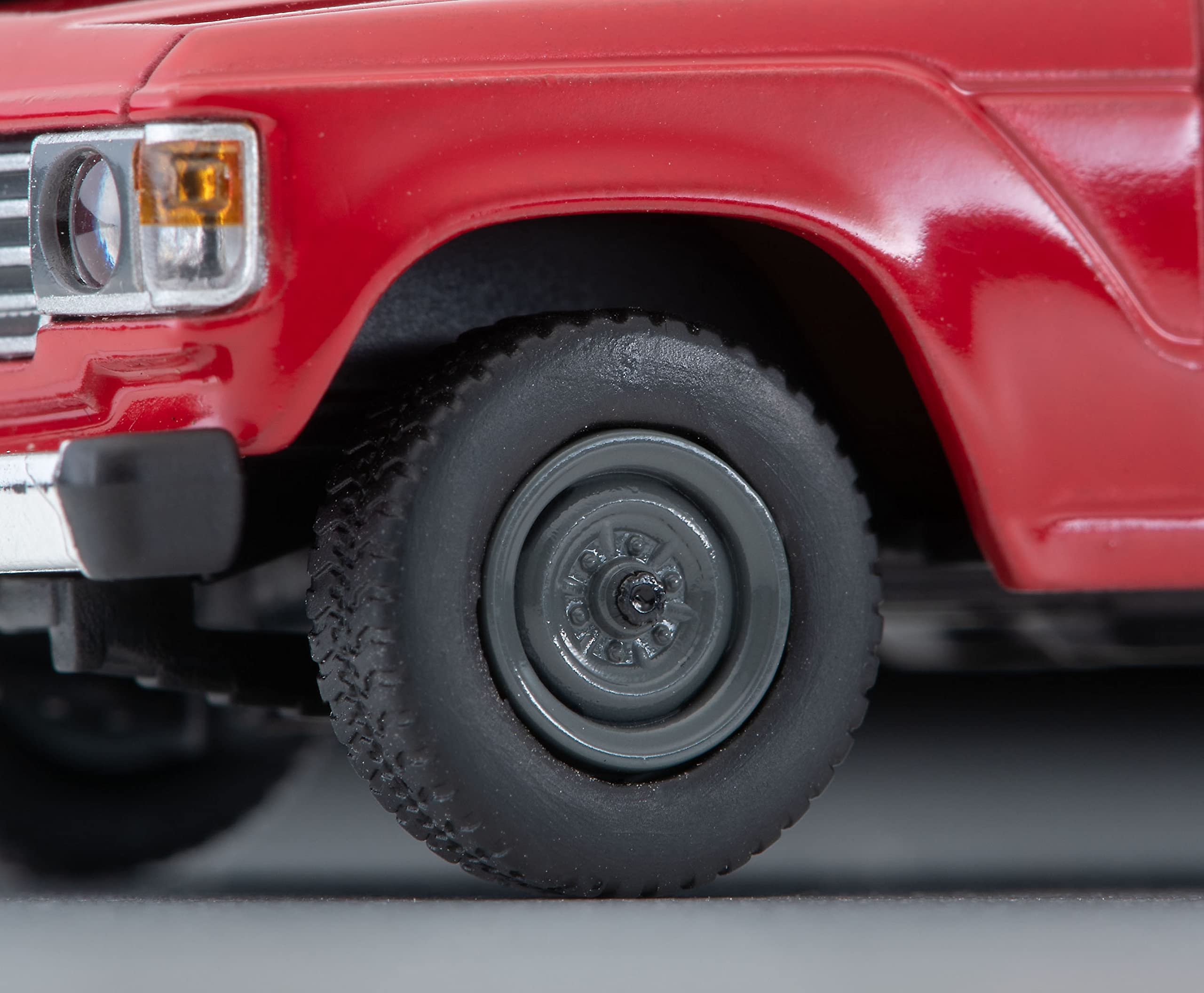 Tomytec Red Toyota Land Cruiser 60 Standard Van 1/64 - Lv-N279B Tomica Vintage Neo- Japan Figure Store - #1 Bring To You The Best Japanese Goods