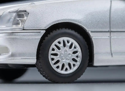 Tomytec 1/64 Toyota Crown Estate Athlete V Silver 2001 Model Lv-N355A