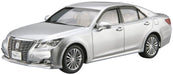 Aoshima 1/24 Toyota Crown Royal Saloon G 2015 Model- Japan Figure Store - #1 Bring To You The Best Japanese Goods