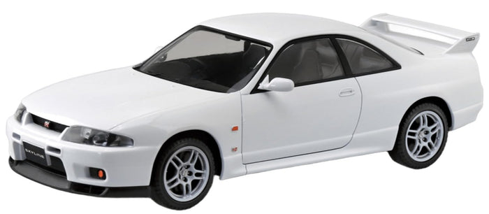 Aoshima 1/32 Nissan R33 Skyline GT-R White Pre-Colored Model Kit
