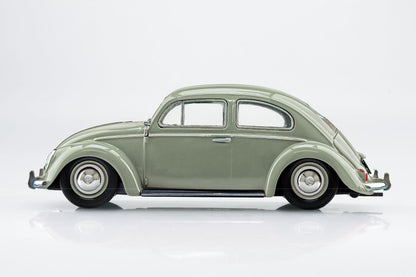 Aoshima 1/32 Rakupla Volkswagen Beetle Lead Green Model Kit
