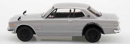 Aoshima 1/32 Rakupla Nissan C10 Skyline 2000Gt-R Silver Model Kit