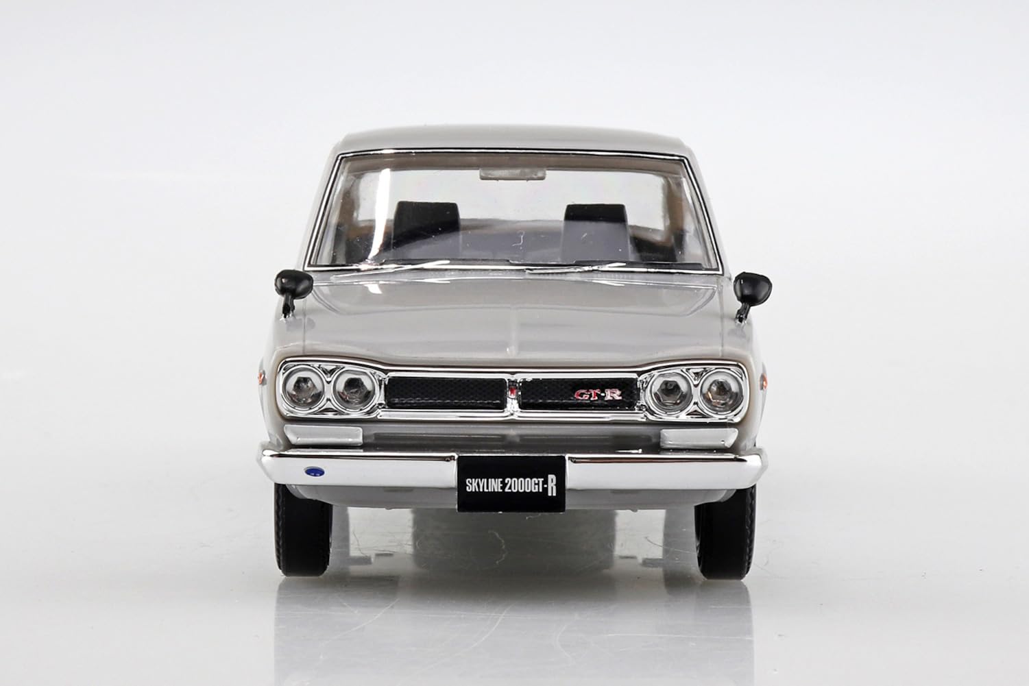 Aoshima 1/32 Rakupla Nissan C10 Skyline 2000Gt-R Silver Model Kit