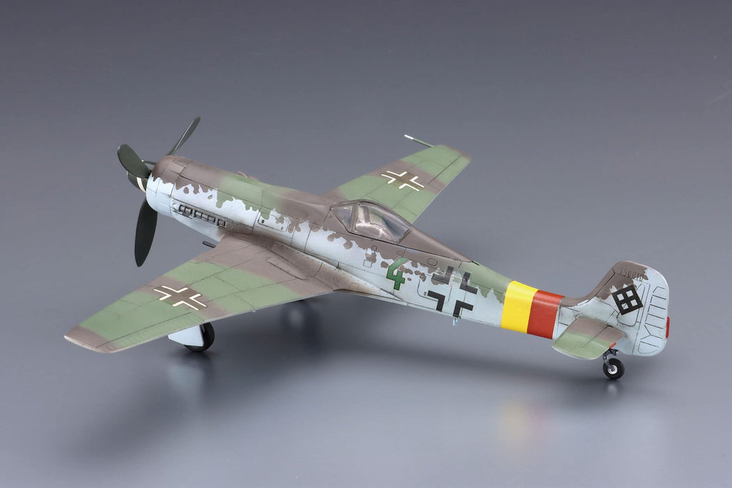 Aoshima 1/72 Aircraft Focke-Wulf Ta152H-0 Model- Japan Figure Store - #1 Bring To You The Best Japanese Goods