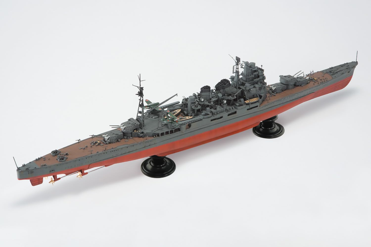 Aoshima 1/350 Scale Japanese Navy Heavy Cruiser Takao 1944 Model