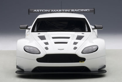 Autoart 1/18 Aston Martin V12 Vantage GT3 2013 White Model Car- Japan Figure Store - #1 Bring To You The Best Japanese Goods