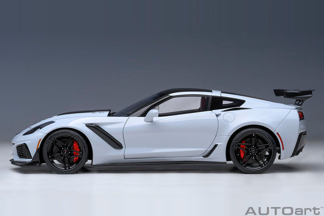 Autoart 1/18 Chevrolet Corvette C7 ZR1 Gray Metallic Scale Model Car- Japan Figure Store - #1 Bring To You The Best Japanese Goods