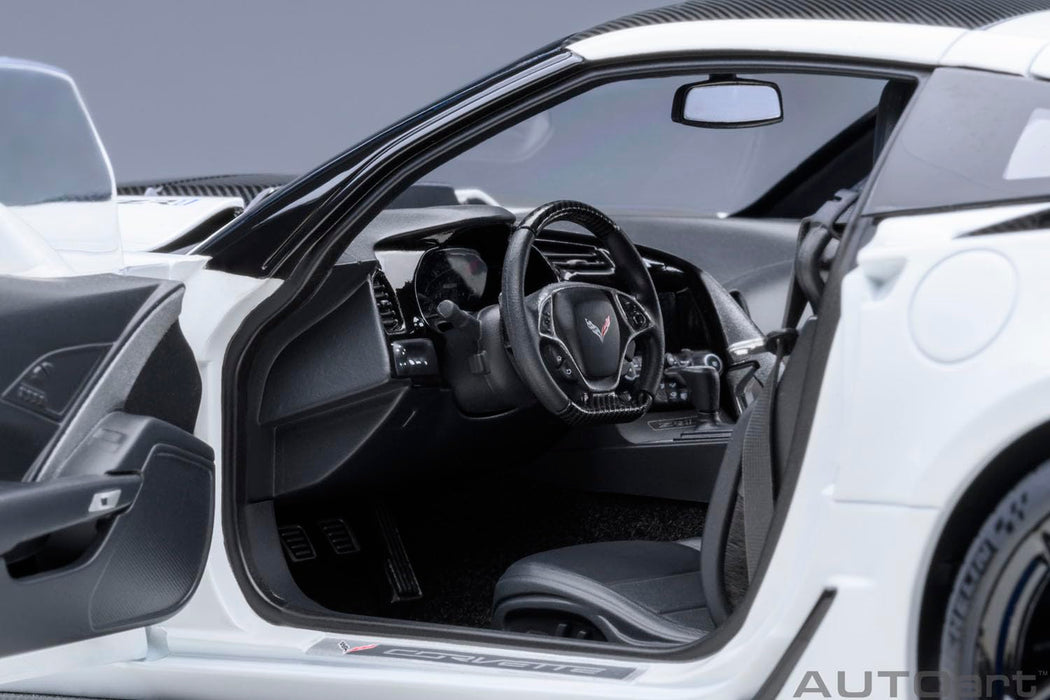Autoart 1/18 Chevrolet Corvette C7 ZR1 Diecast Model in White- Japan Figure Store - #1 Bring To You The Best Japanese Goods