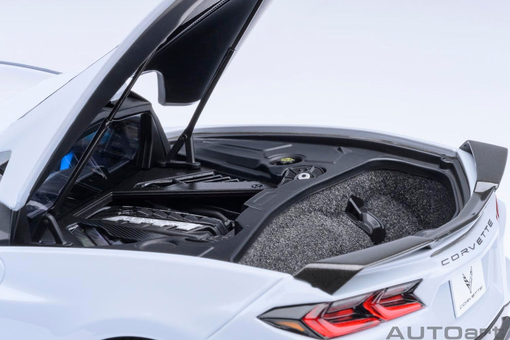 Autoart 1/18 Chevrolet Corvette C8 Stingray Z51 Gray Metallic Model Car