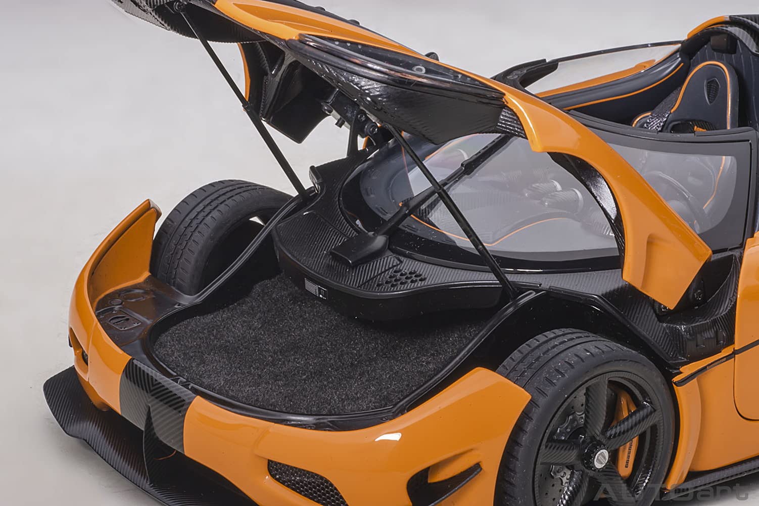 Autoart 1:18 Koenigsegg Agera Rs Model Orange Carbon Black Finish 79023