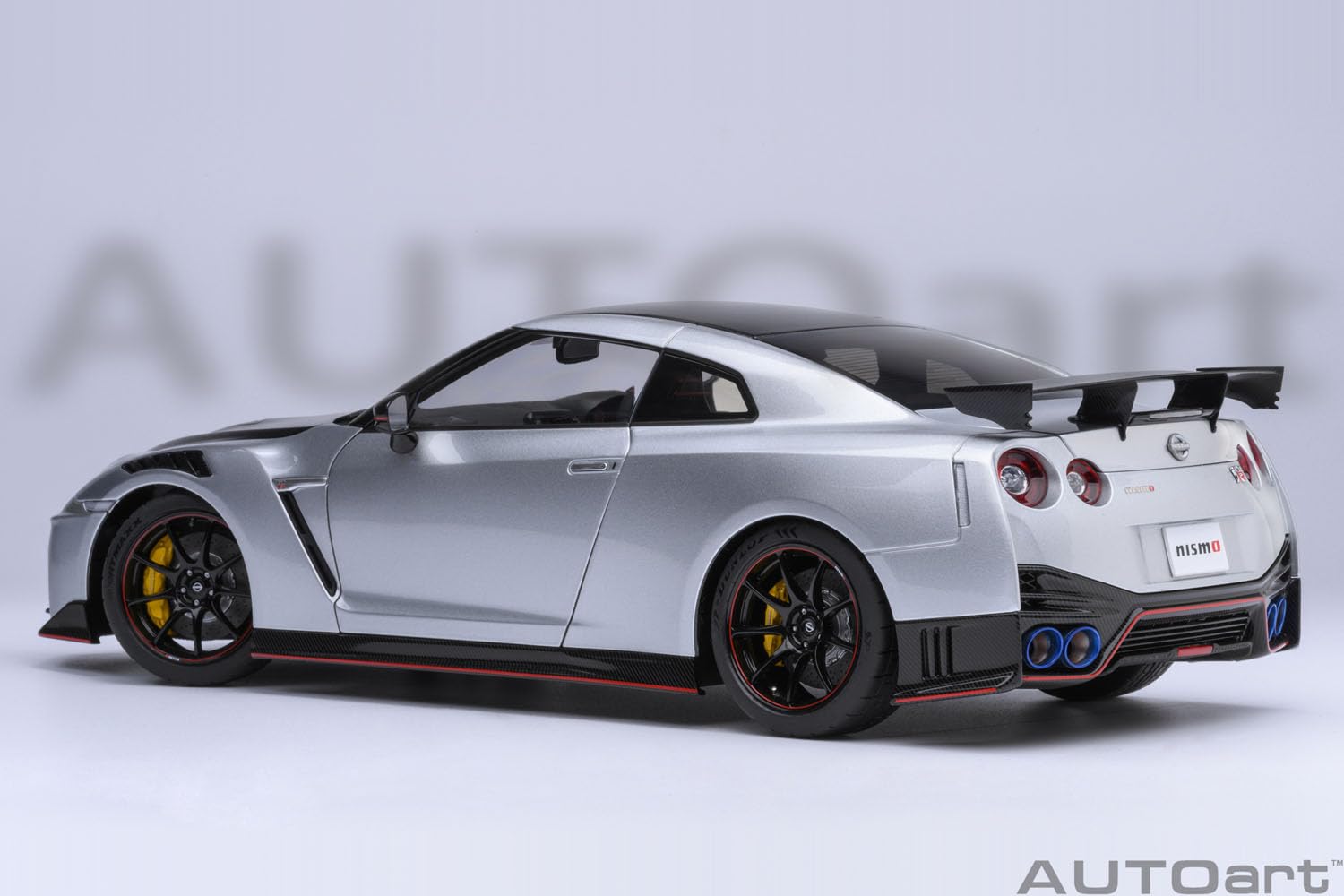 Autoart 1/18 Nissan GT-R R35 Nismo Special Edition in Ultimate Metal Silver