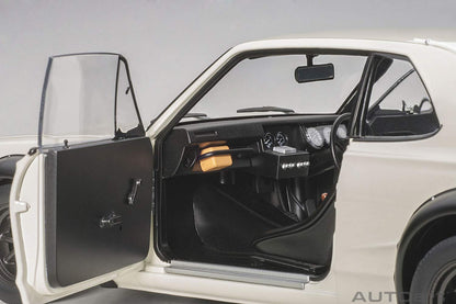 Autoart 1/18 Nissan Skyline GT-R KPGC10 Racing 1972 White Model Car- Japan Figure Store - #1 Bring To You The Best Japanese Goods