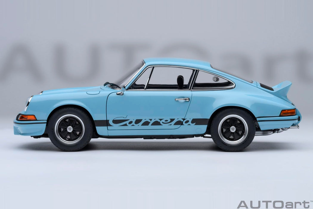Autoart Porsche 911 Carrera 2.7 RS à l'échelle 1/18 en bleu Gulf avec rayures noires