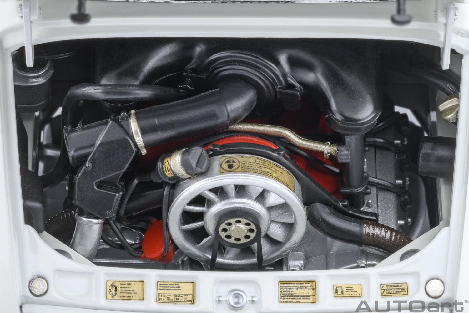 Autoart 1/18 Porsche 911 Carrera 2.7 RS Model by Hayase Sakon - Finished 78026