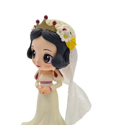 Banpresto Disney Snow White Dreamy Style Q Posket Figure Version 2