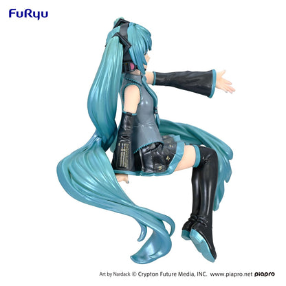Furyu Lottery Hatsune Miku Noodle Stopper Figure Pearl Color Version