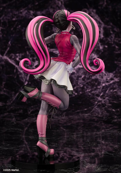 Kotobukiya Monster High Draculaura 1/7 Scale Pre-Painted Figure
