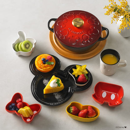 Le Creuset Disney Mickey Minnie Mini Dish Set 4pc Oven Safe Japan Import- Japan Figure Store - #1 Bring To You The Best Japanese Goods