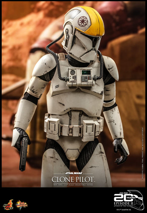 Hot Toys Star Wars Attack of the Clones Clone Pilot 1/6 Scale Figure 30cm