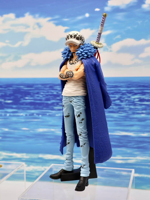 Bandai Spirits One Piece King of Artist Trafalgar Law Figure 23cm Collectible- Japan Figure Store - #1 Bring To You The Best Japanese Goods