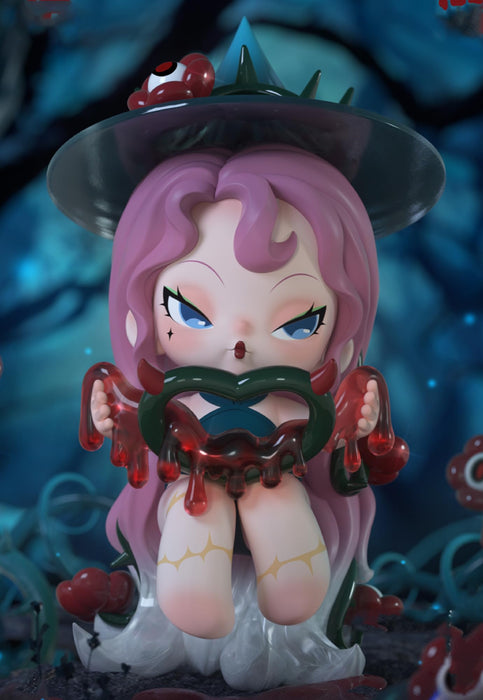 Pm Office A (Plum) Nami Nightmare Core PVC Figure Set - 8 Pieces Non-Scale
