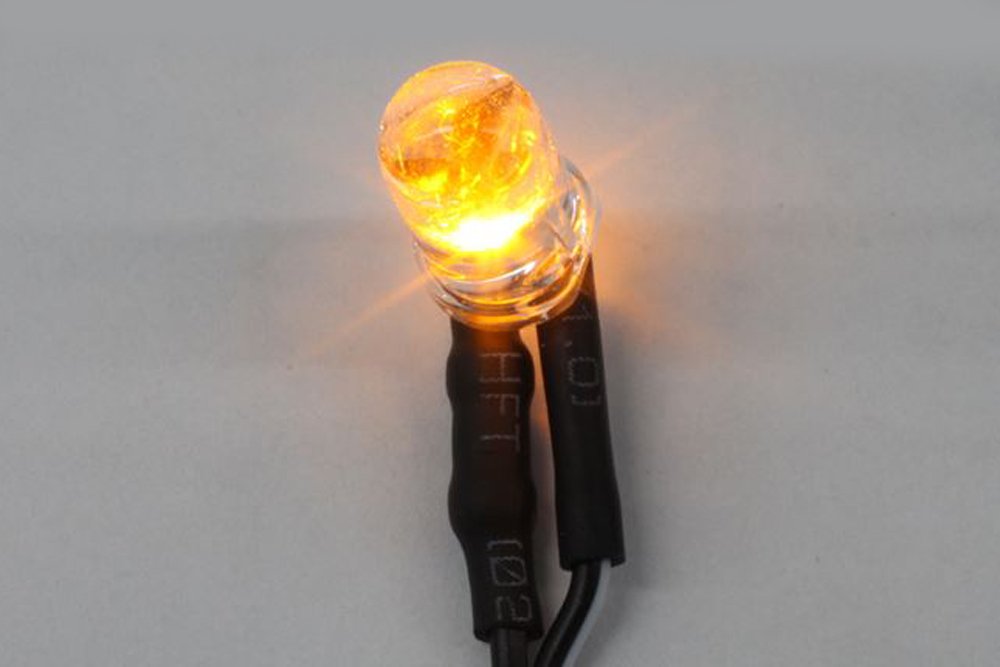 Rokuhan Z Gauge A017-2 LED Light Bulb Set Color B 1 Piece- Japan Figure Store - #1 Bring To You The Best Japanese Goods