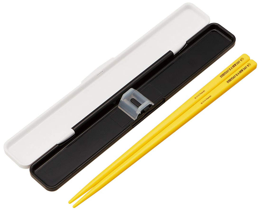 Skater Snoopy Monochrome 18cm Chopsticks and Case Set Made in Japan - Peanuts Collection- Japan Figure Store - #1 Bring To You The Best Japanese Goods