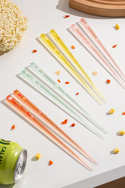 Skater 21Cm Acrylic Chopsticks Pompompurin Happiness Girl Design Dishwasher Safe Sanrio- Japan Figure Store - #1 Bring To You The Best Japanese Goods