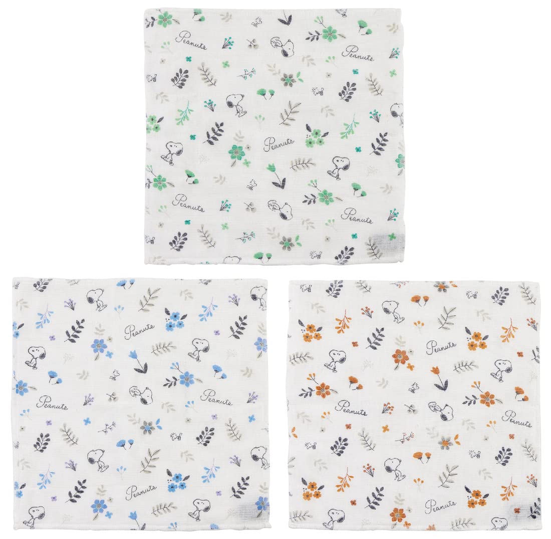 Skater Snoopy 30x30cm Fabric Towels 3 Piece Set - Kaya KFKC3-A- Japan Figure Store - #1 Bring To You The Best Japanese Goods